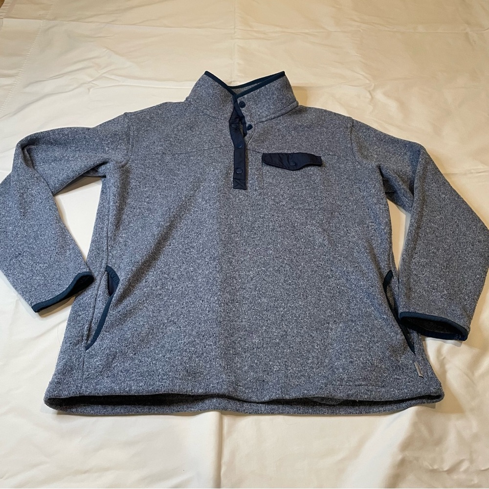 Eddie Bauer Heather Blue Fleece Pullover with Navy Trim and Pockets , Medium